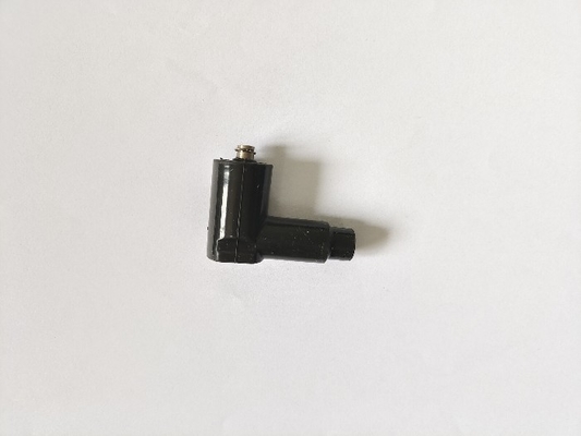 90 Degree Silicone Spark Plug Wire Connector 1 KΩ High Uniformity Dimension